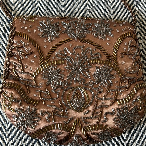 Beautiful Brown Beaded Bag - Picture 3 of 8
